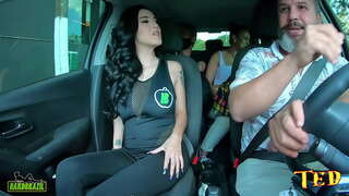 Siya são paulo hubad sa kotse at nais upang gawin ang kanyang unang porn pelikula