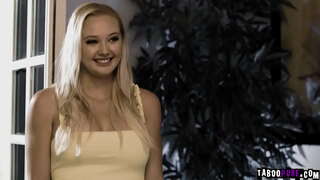 Milf Lauren Phillips va tug'yonga ketgan teen Paisley Porter Dik minib olib, katta odam go'sht chibbles Milf Lauren Phillips va tug'yonga ketgan teen Paisley Porter Dik minib olib, katta odam go'sht chibbles