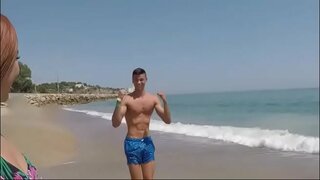 Mladá Kočička Lásku rád bang, kluci ve středu země!