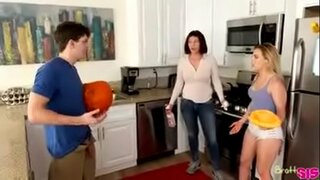 Сводный тодманы, сузэрзылэсь, анай корка кузя кема ужа